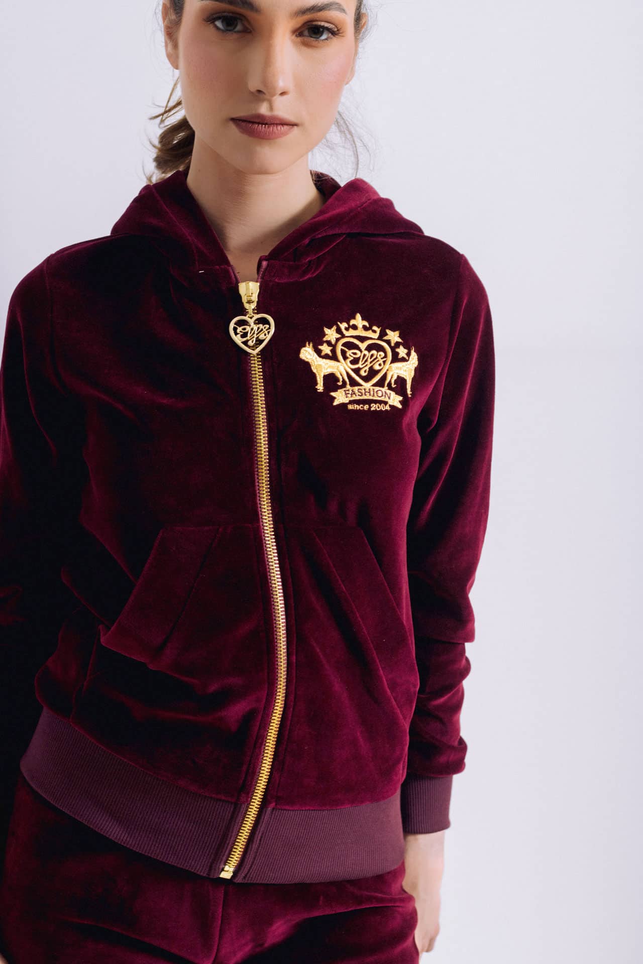 Most comfortable tracksuit store